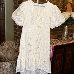 Gibson Latimer White Eyelet V-Neck Puff-Sleeve Midi Dress